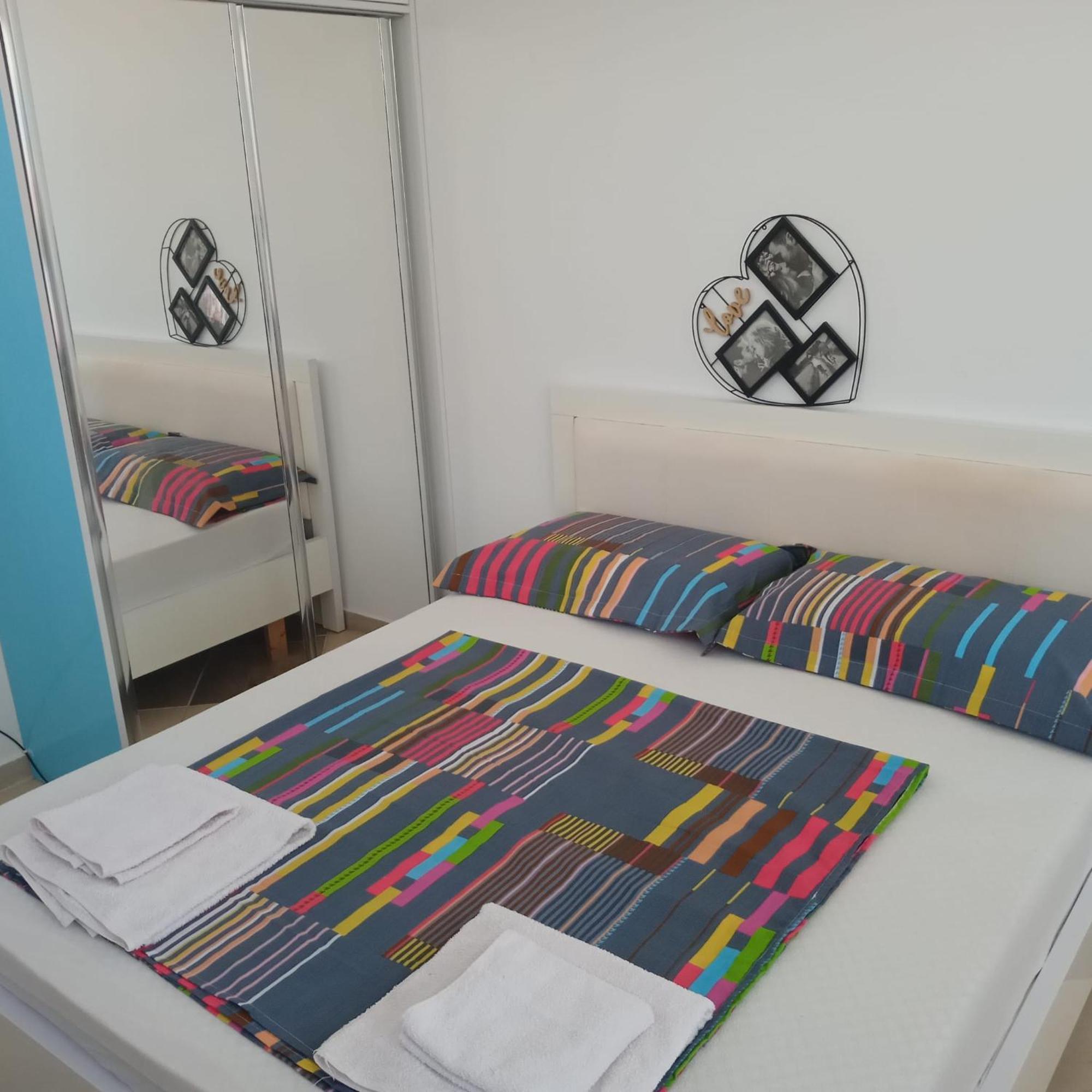 Apartment Thousand Kisses Sarandë 외부 사진